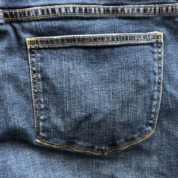 Lands End Womens Jeans Size 14 Mid Rise Bootcut Blue Denim Casual Cotton Classic - Picture 13 of 16